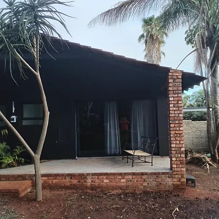 Waterfront Guest House Hartbeespoort Room photo