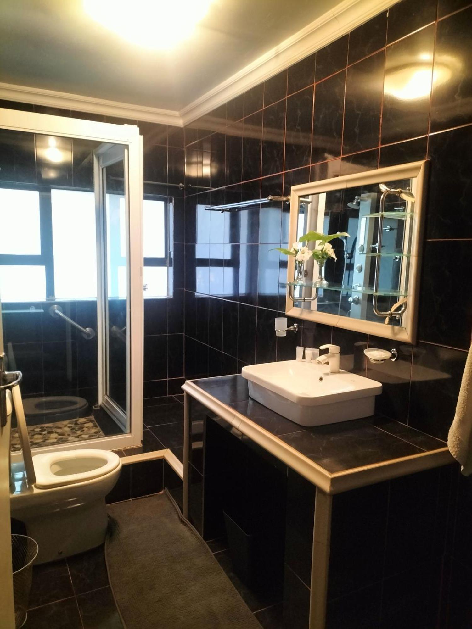 Waterfront Apartment Hartbeespoort
