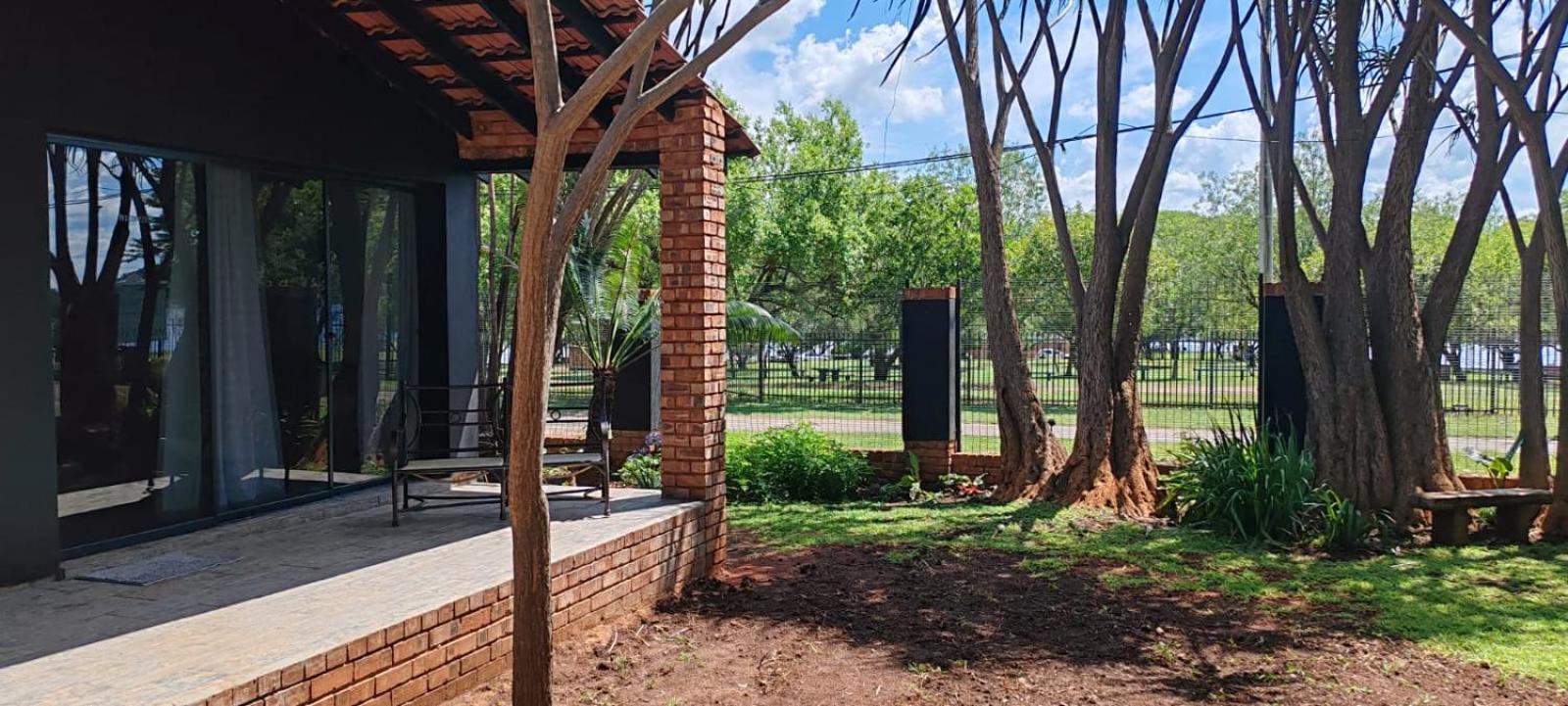 Waterfront Hartbeespoort